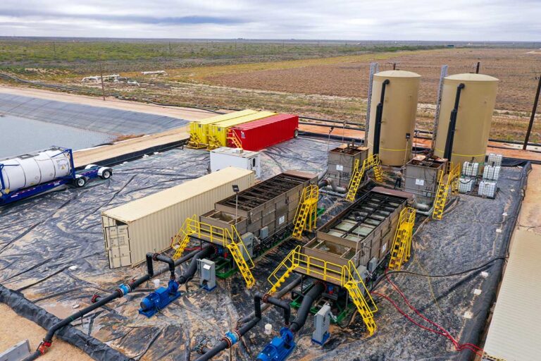 e-daf oil field ariel view